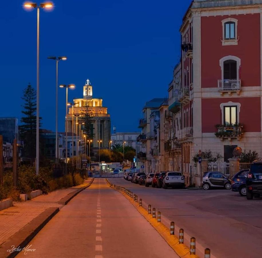 Casa Titanic Siracusa Siraküza Dış mekan fotoğraf